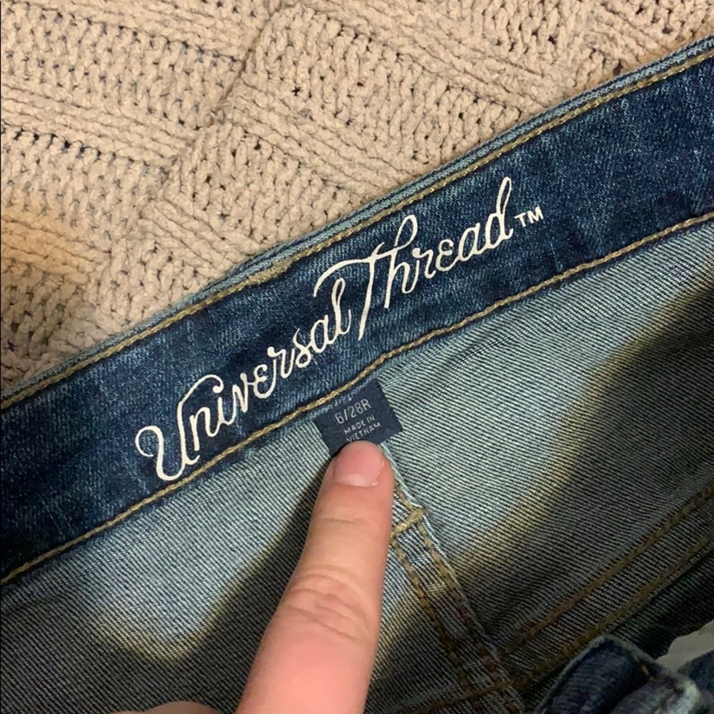 Target Universal Threads Jeans - image 4